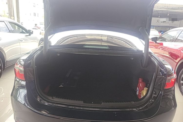Used Mazda Atenza 2020 2.0L Blue Sky Luxury Edition Trunk
