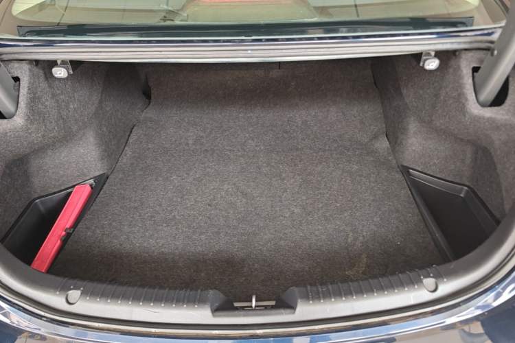 Used Mazda Atenza 2020 2.0L Blue Sky Luxury Edition Trunk
