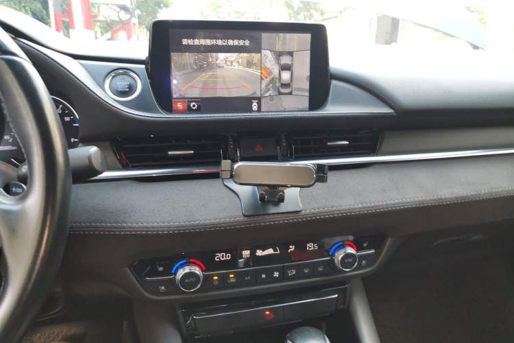 Used Mazda Atenza 2020 2.5L Sky Blue Prestige Edition Audio And AC Panel