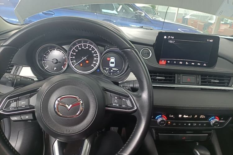 Used Mazda Atenza 2020 2.5L Skyline Sport Edition Center Console