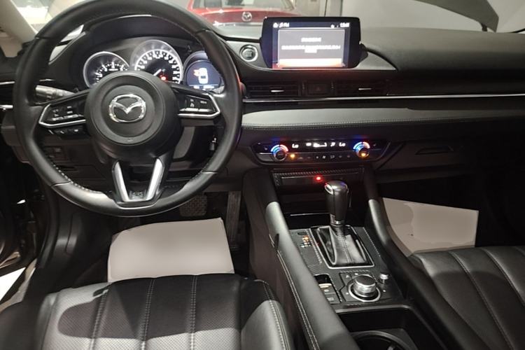 Used Mazda Atenza 2020 2.5L Skyline Sport Edition Center Console