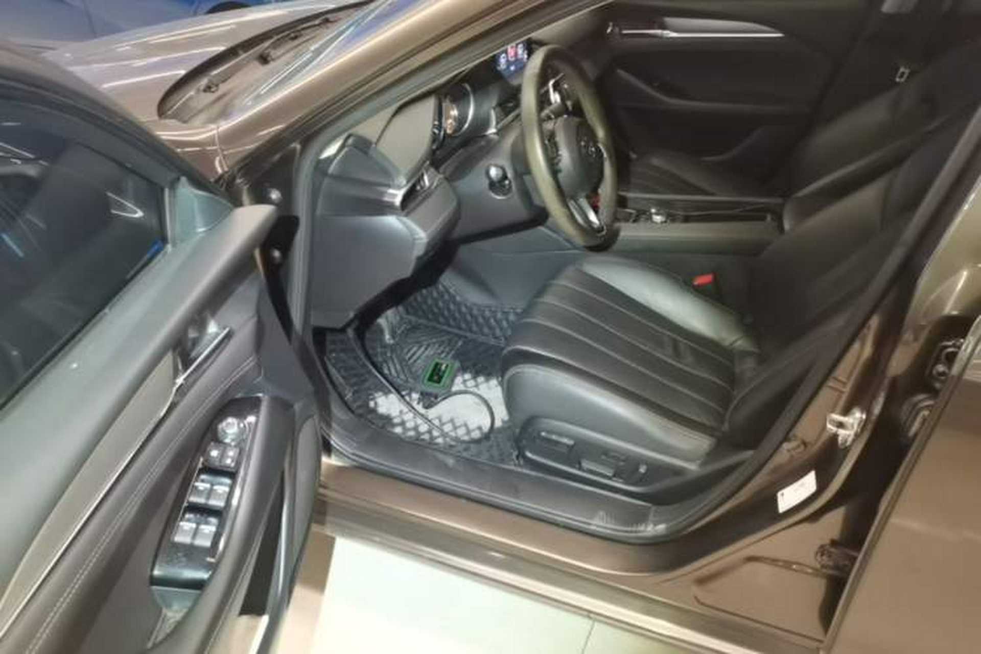 Used Mazda Atenza 2020 2.0L Blue Sky Luxury Edition Driver Seat