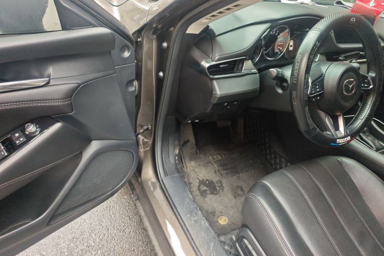 Used Mazda Atenza 2020 2.5L Skyline Sport Edition Driver Seat