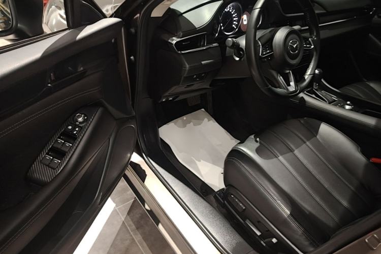 Used Mazda Atenza 2020 2.5L Skyline Sport Edition Driver Seat