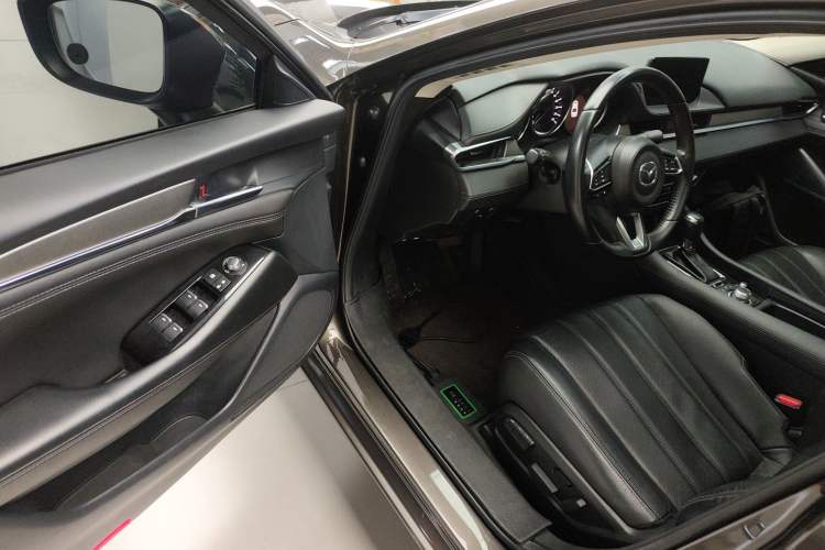 Used Mazda Atenza 2020 2.5L Skyline Sport Edition Driver Seat