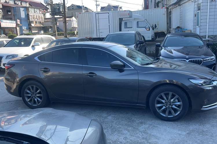 Used Mazda Atenza 2020 2.0L Blue Sky Luxury Edition Exterior 2