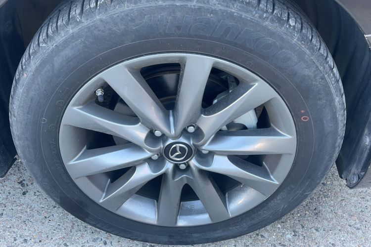 Used Mazda Atenza 2020 2.0L Blue Sky Luxury Edition Exterior 3