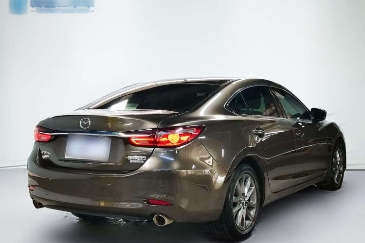 Used Mazda Atenza 2020 2.0L Blue Sky Luxury Edition Exterior 5