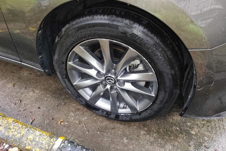 Used Mazda Atenza 2020 2.0L Blue Sky Luxury Edition Exterior 7