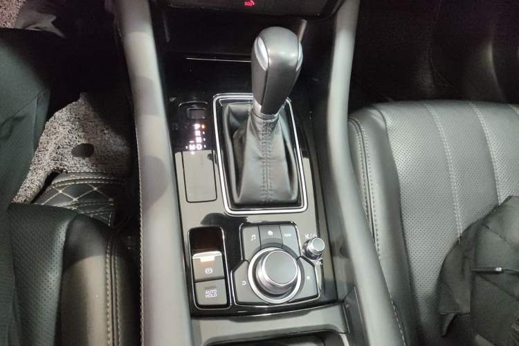 Used Mazda Atenza 2020 2.5L Skyline Sport Edition Gear Lever