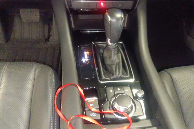Used Mazda Atenza 2020 2.5L Skyline Sport Edition Gear Lever