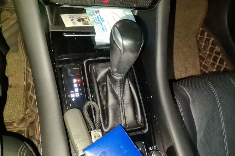 Used Mazda Atenza 2020 2.5L Skyline Sport Edition Gear Lever