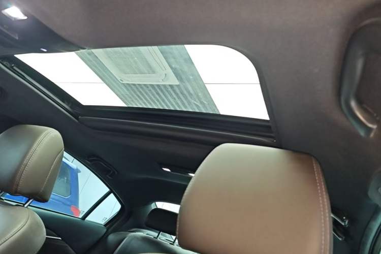 Used Mazda Atenza 2020 2.5L Sky Blue Prestige Edition Headliner