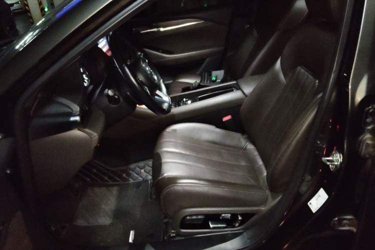 Used Mazda Atenza 2020 2.5L Sky Blue Prestige Edition Left Front Seat