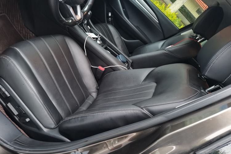 Used Mazda Atenza 2020 2.0L Blue Sky Luxury Edition Left Front Seat
