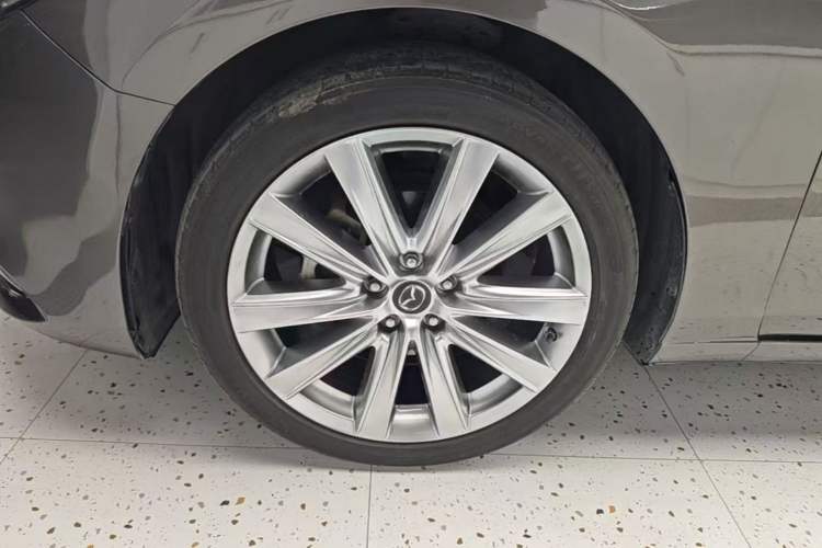 Used Mazda Atenza 2020 2.5L Sky Blue Prestige Edition Left Front Wheel Hub