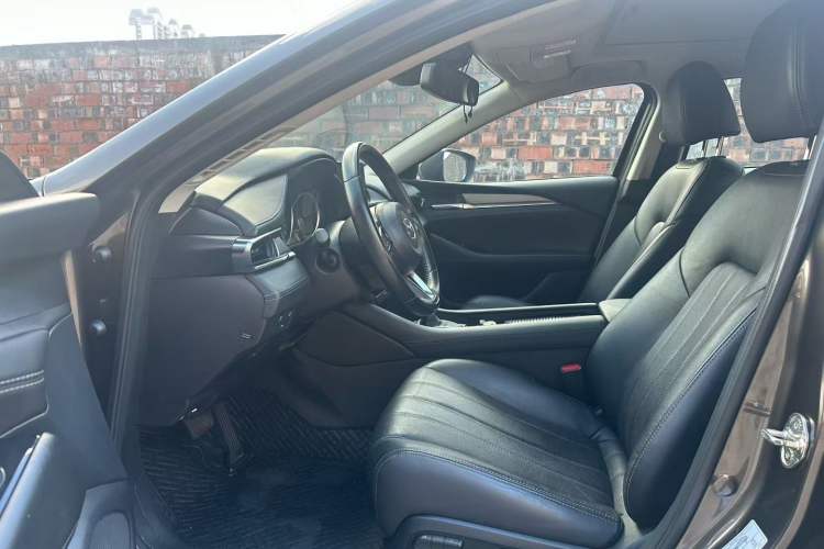 Used Mazda Atenza 2020 2.0L Blue Sky Luxury Edition Right Front Seat