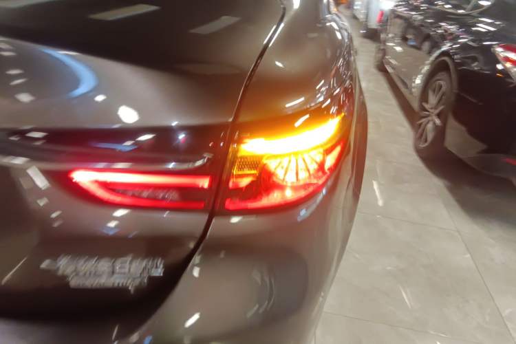 Used Mazda Atenza 2020 2.5L Skyline Sport Edition Right Rear Taillight