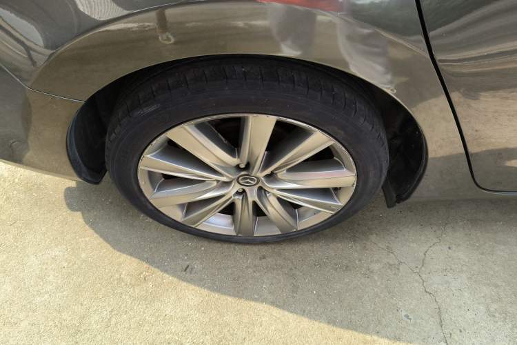 Used Mazda Atenza 2020 2.5L Skyline Sport Edition Right Rear Wheel Hub