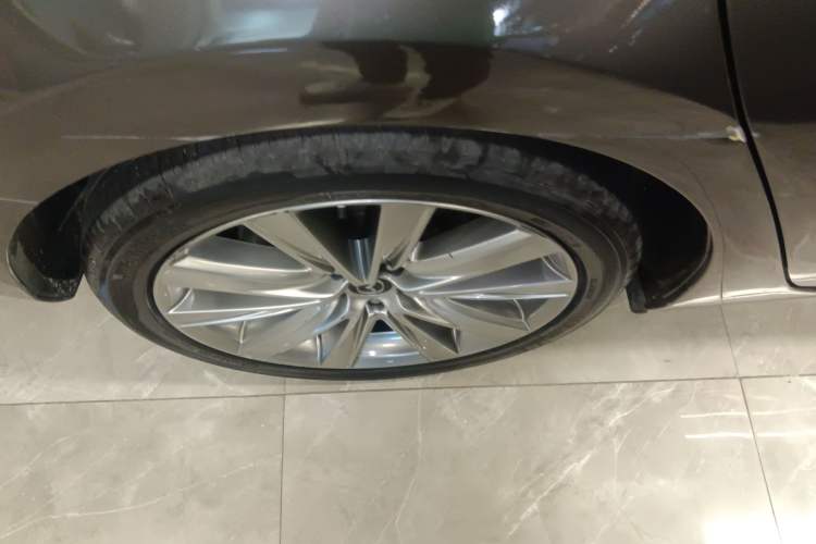 Used Mazda Atenza 2020 2.5L Skyline Sport Edition Right Rear Wheel Hub