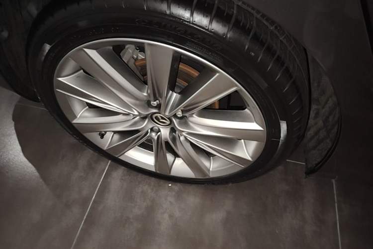 Used Mazda Atenza 2020 2.5L Skyline Sport Edition Right Rear Wheel Hub