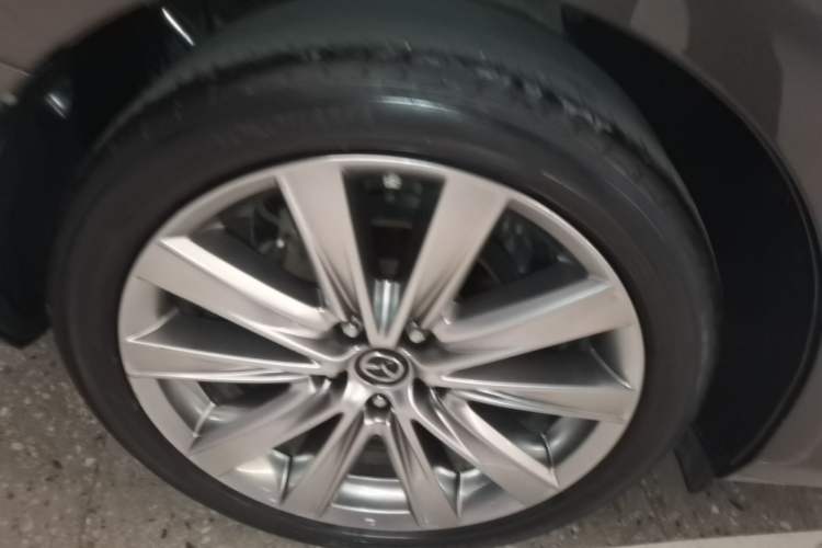 Used Mazda Atenza 2020 2.5L Skyline Sport Edition Right Rear Wheel Hub