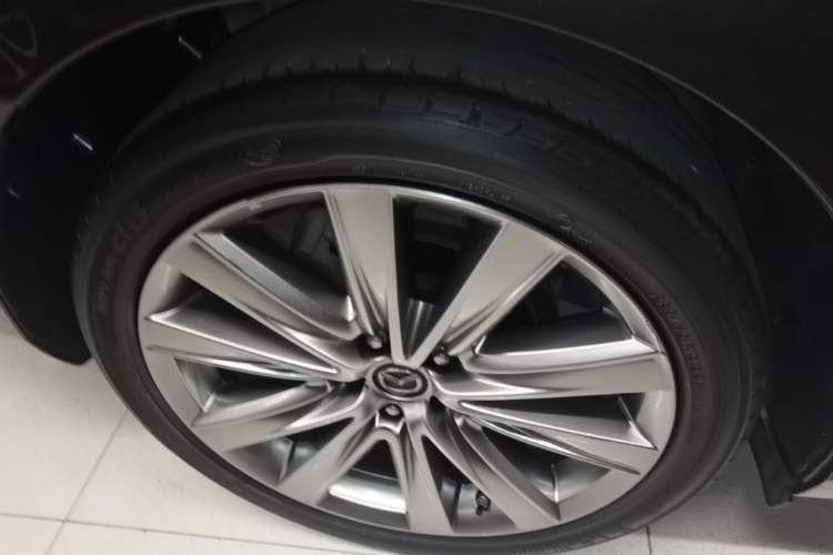 Used Mazda Atenza 2020 2.5L Skyline Sport Edition Right Rear Wheel Hub