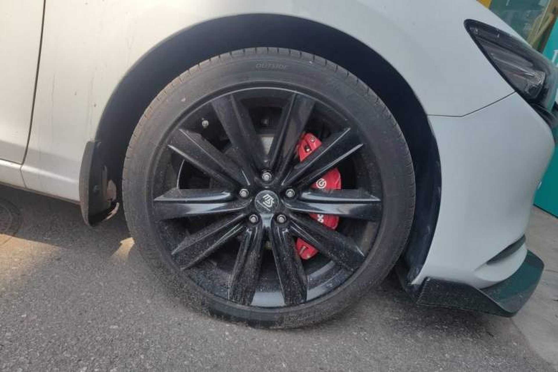 Used Mazda Atenza 2020 2.5L Skyline Sport Edition Right Front Wheel Hub