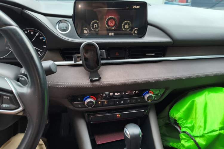 Used Mazda Atenza 2020 2.5L Sky Blue Prestige Edition Audio And AC Panel
