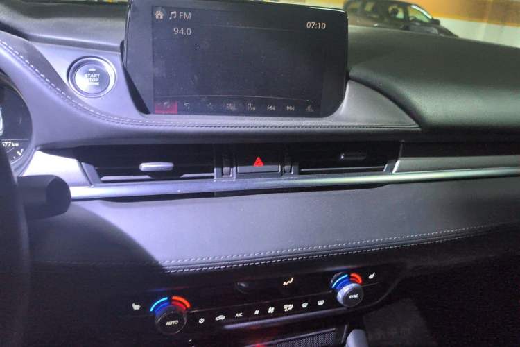 Used Mazda Atenza 2020 2.5L Skyline Sport Edition Audio And AC Panel