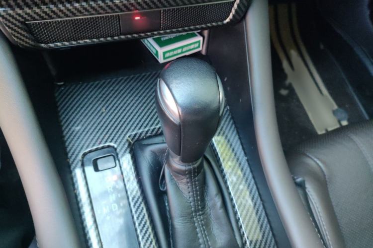 Used Mazda Atenza 2020 2.5L Sky Blue Prestige Edition Gear Lever