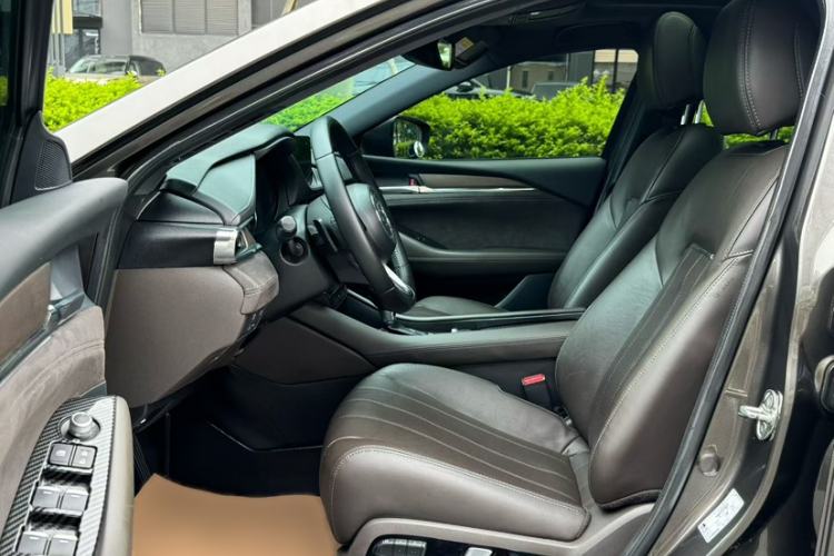 Used Mazda Atenza 2020 2.5L Sky Blue Prestige Edition Interior 1