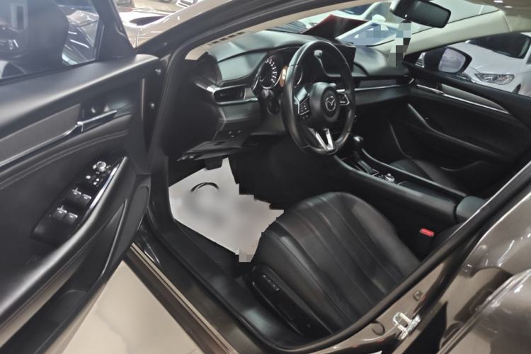 Used Mazda Atenza 2020 2.5L Skyline Sport Edition Interior 4