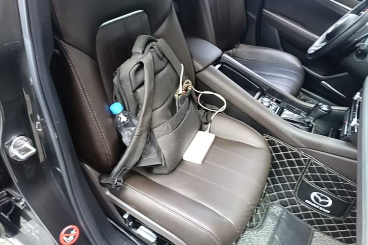 Used Mazda Atenza 2020 2.5L Sky Blue Prestige Edition Right Front Seat