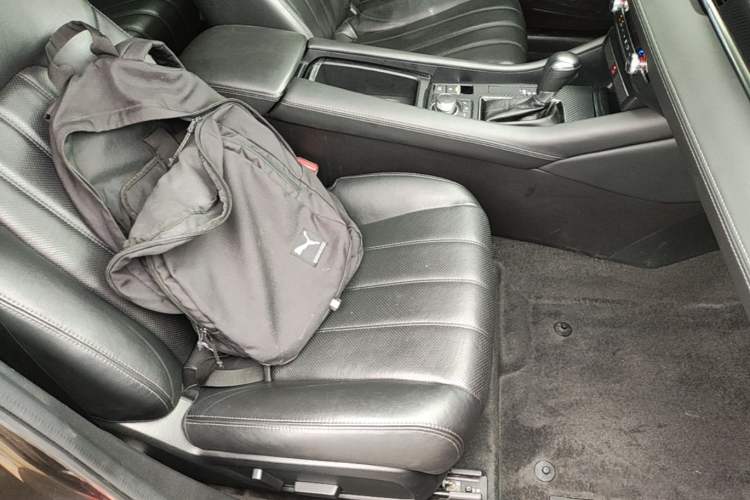 Used Mazda Atenza 2020 2.5L Skyline Sport Edition Right Front Seat