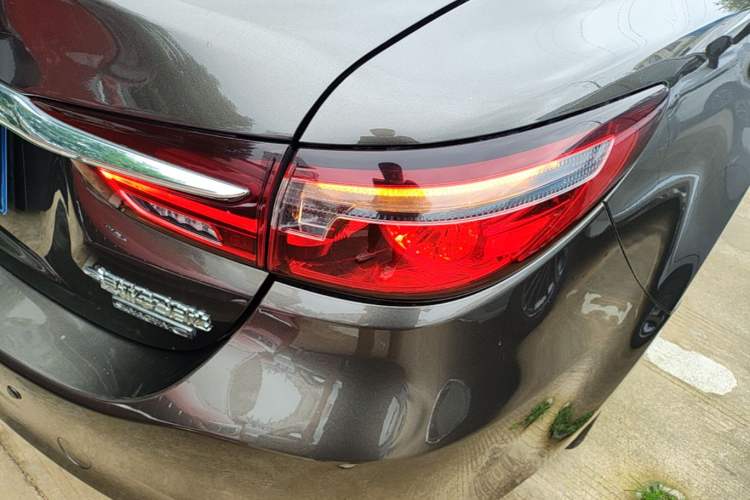 Used Mazda Atenza 2020 2.5L Skyline Sport Edition Right Rear Taillight