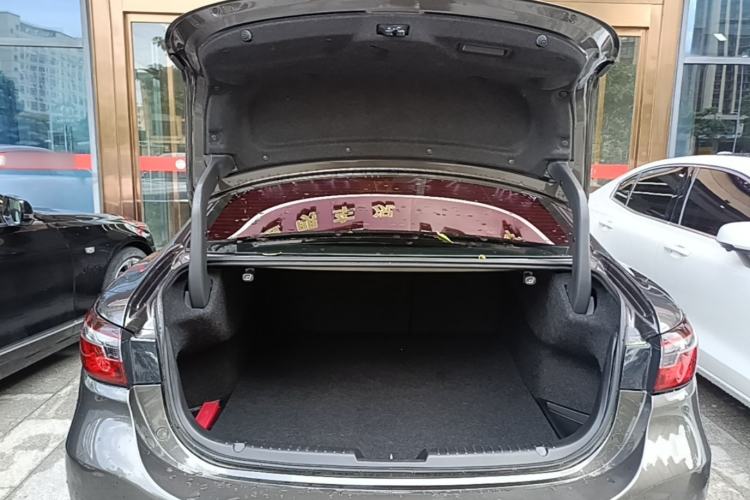 Used Mazda Atenza 2020 2.5L Sky Blue Prestige Edition Trunk