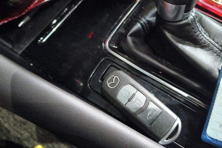 Used Mazda Atenza 2020 2.5L Sky Blue Prestige Edition Vehicle Key