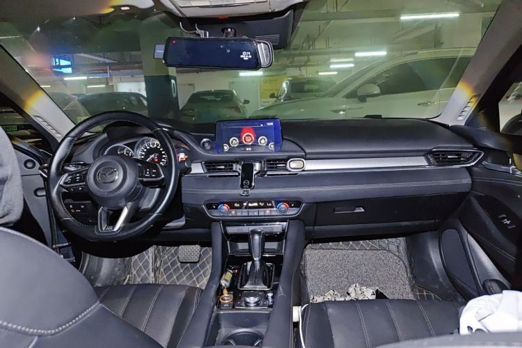 Used Mazda Atenza 2020 2.5L Sky Blue Prestige Edition Center Console