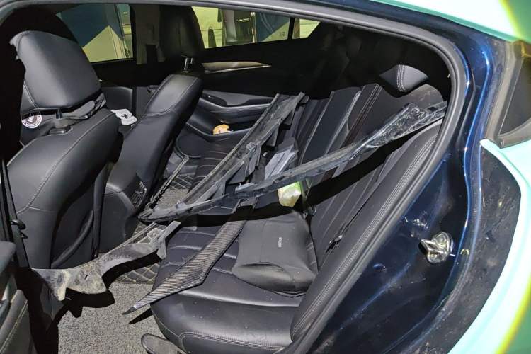 Used Mazda Atenza 2020 2.5L Sky Blue Prestige Edition Left Rear Seat