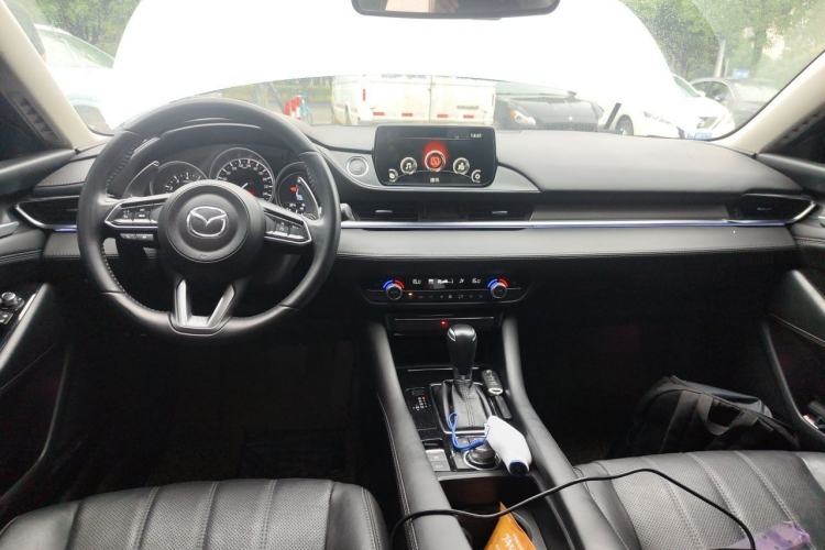 Used Mazda Atenza 2020 2.5L Skyline Sport Edition Center Console