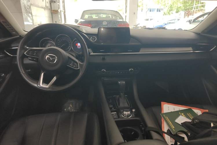 Used Mazda Atenza 2020 2.5L Skyline Sport Edition Center Console
