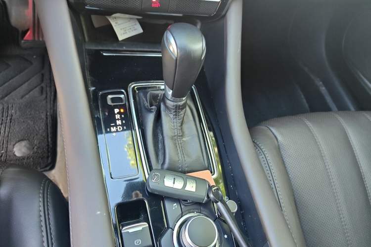 Used Mazda Atenza 2020 2.5L Sky Blue Prestige Edition Gear Lever