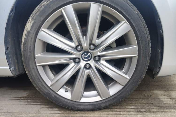 Used Mazda Atenza 2020 2.5L Skyline Sport Edition Right Front Wheel Hub