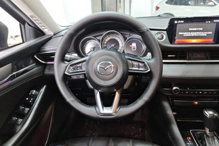 Used Mazda Atenza 2020 2.0L Blue Sky Luxury Edition Steering Wheel