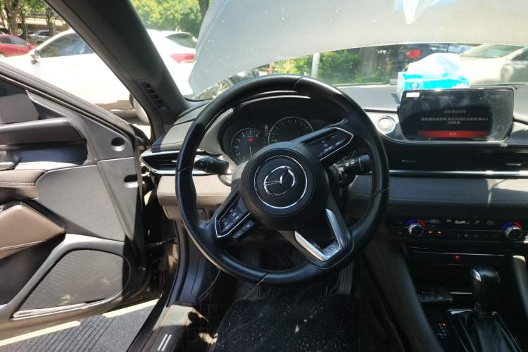 Used Mazda Atenza 2020 2.5L Sky Blue Prestige Edition Steering Wheel