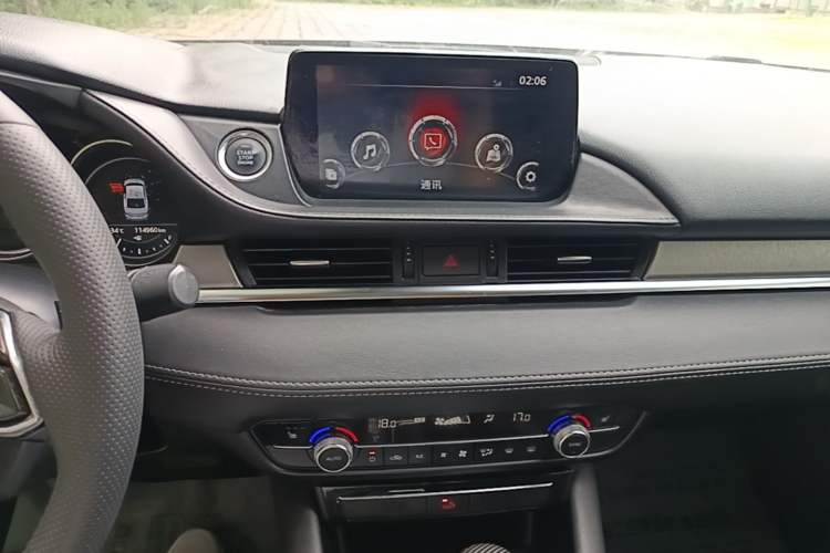 Used Mazda Atenza 2020 2.5L Skyline Sport Edition Audio And AC Panel