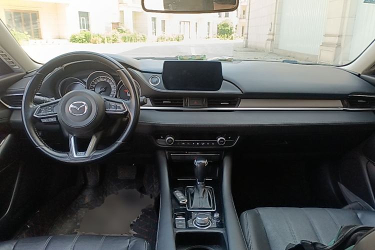 Used Mazda Atenza 2020 2.5L Skyline Sport Edition Center Console