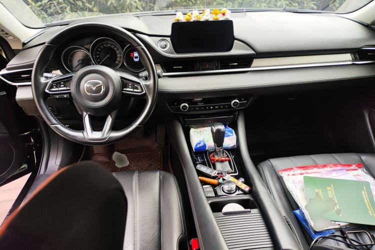 Used Mazda Atenza 2020 2.5L Skyline Sport Edition Center Console