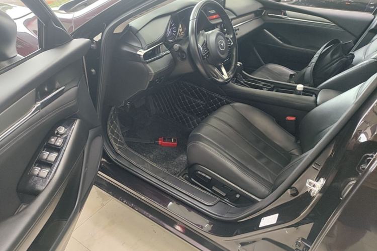 Used Mazda Atenza 2020 2.0L Blue Sky Luxury Edition Driver Seat